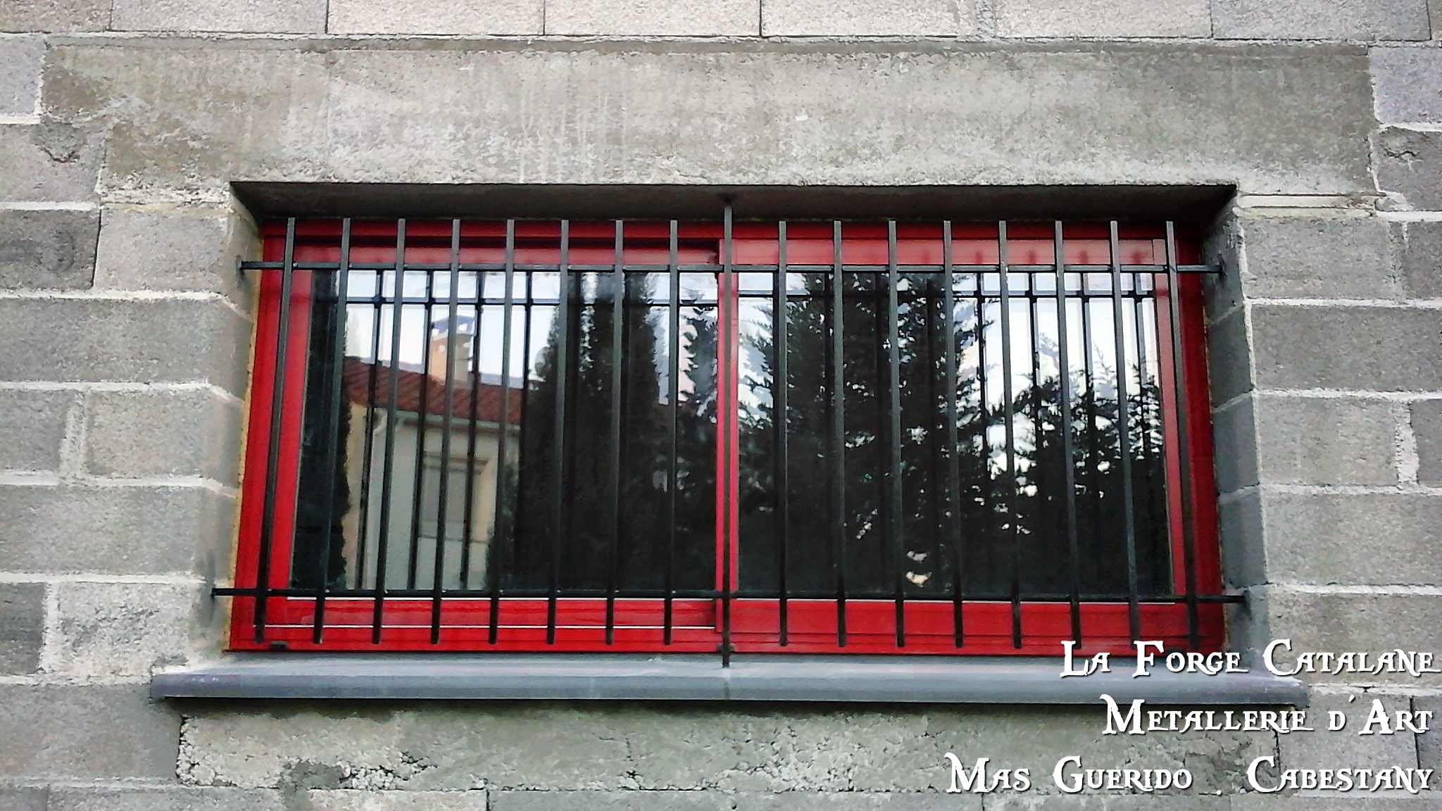 grille barreaudage simple barreaudages vertical forge catalane.jpg